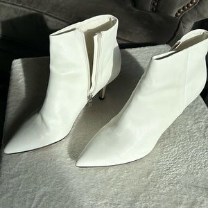 Nine West White Booties | size 10.5 | Worn 2x | Excellent condition!!